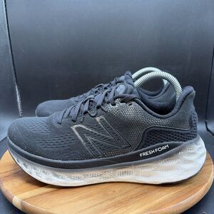New Balance Fresh Foam More V3 Womens Size 8.5 B Running Shoes Black White